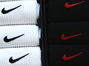 NIKE袜子刺绣应用